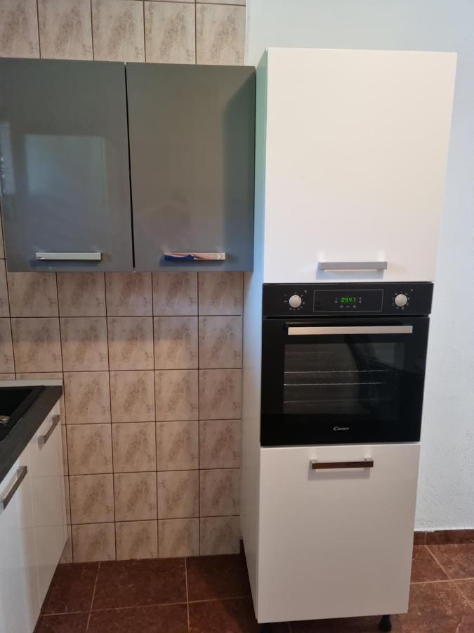 Apartment Ivana Biograd Na Moru Exterior photo